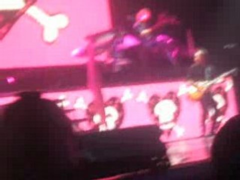 Concert Avril Lavigne 10.06.08 I Can Do Better