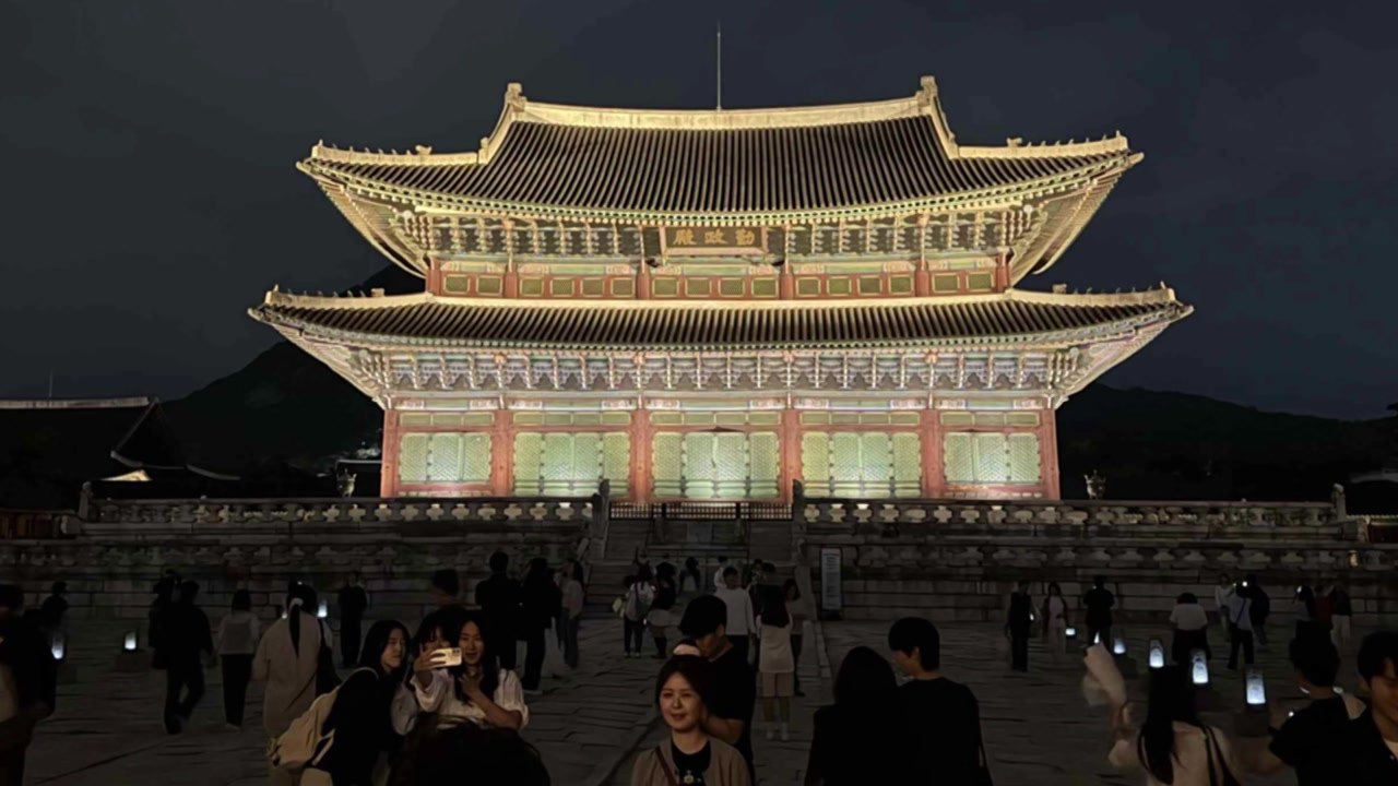 가을 고궁 정취 느껴요...경복궁·창덕궁 야간 관람 / YTN