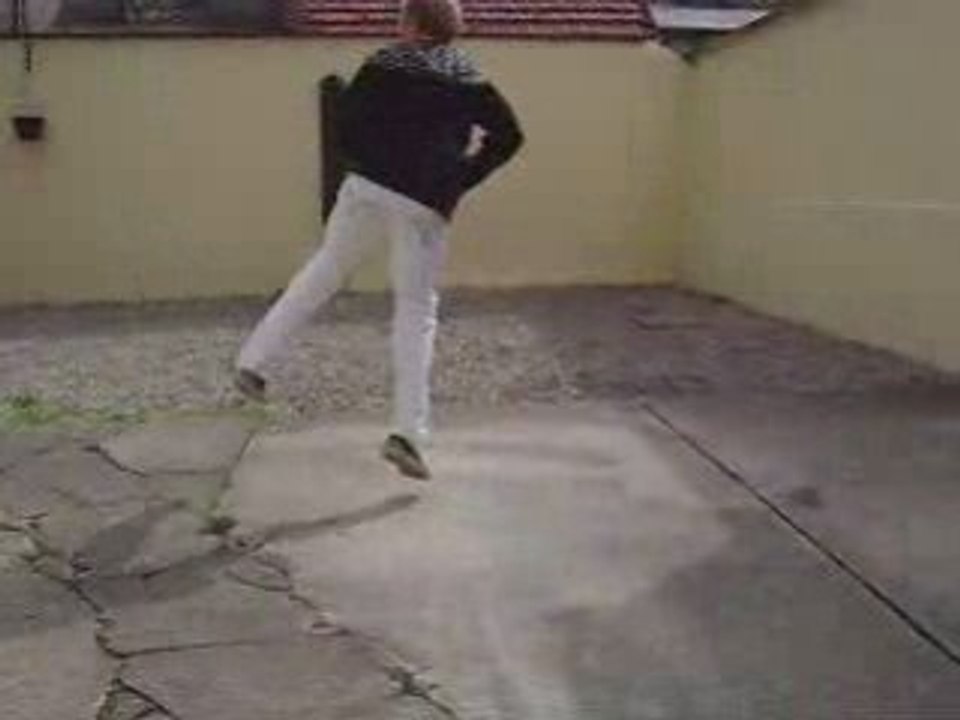 Momo JUmpStyle
