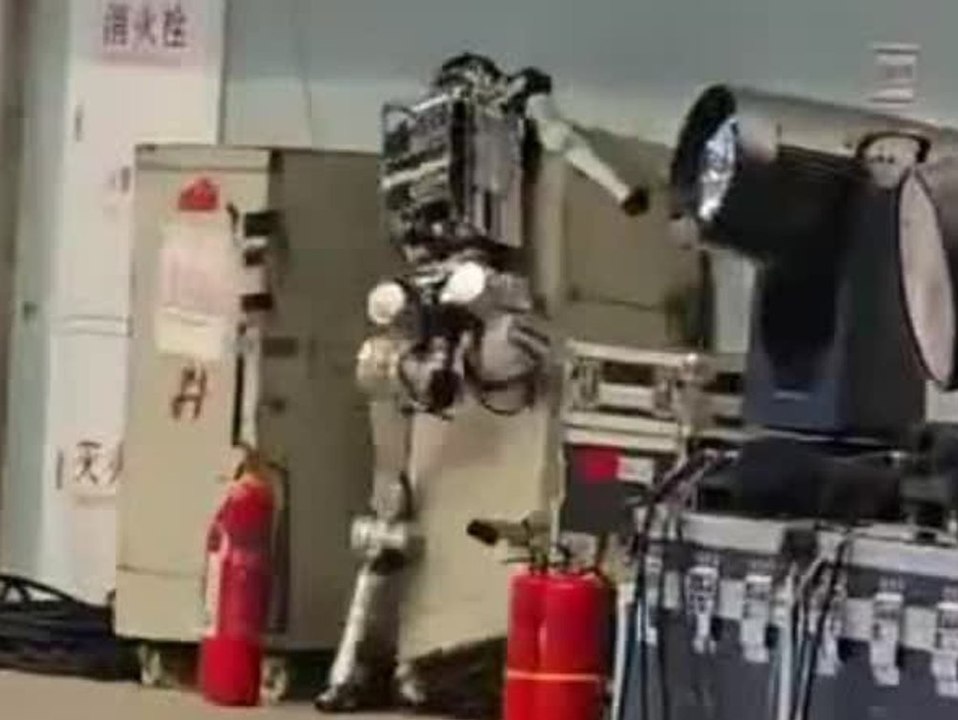 'Superman'-Roboter bricht Rekorde - kann aber nicht bremsen