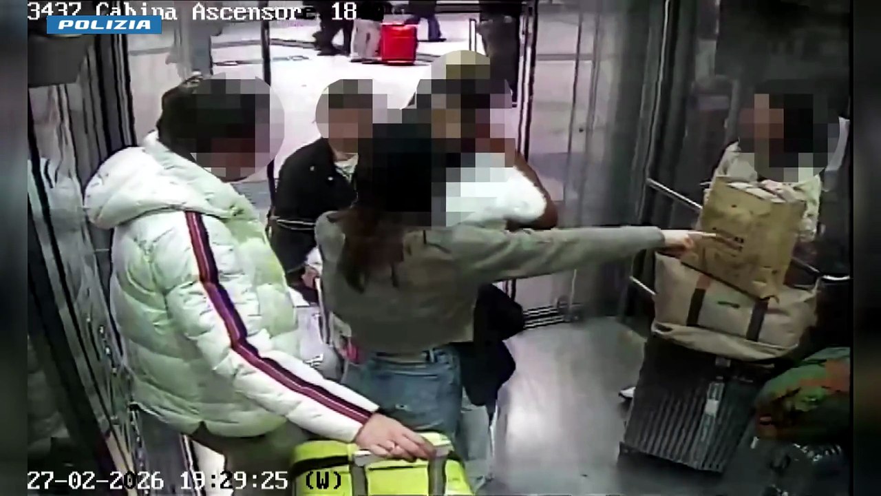 Smantellata la banda "in rosa" degli ascensori: 10 donne arrestate per 100 furti in aeroporto, ecco come agivano - VIDEO