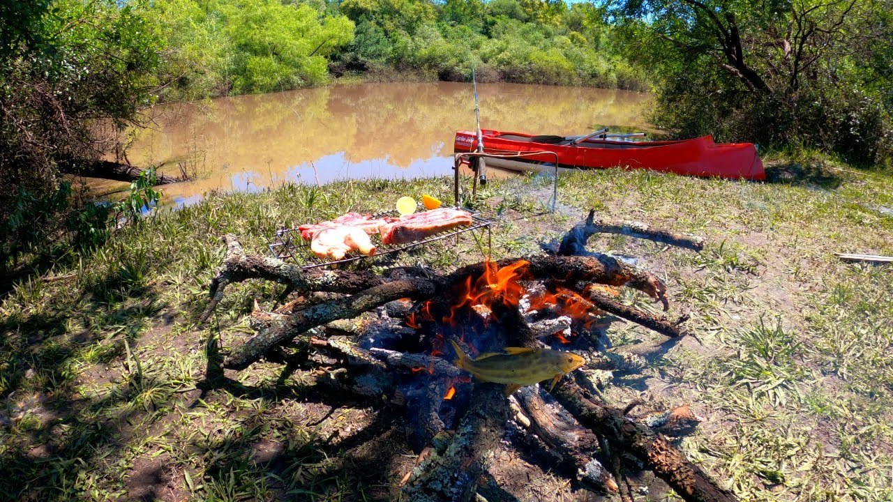 🏕️ CAMPAMENTO DE PESCA Y COCINA en el Río | Aventura en Cano Bote y Pesca con Espinel 🎣🔥