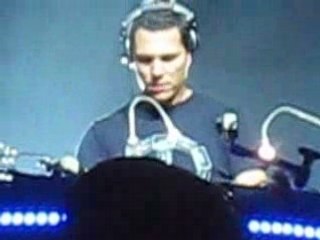 Unighted - Tiesto 3