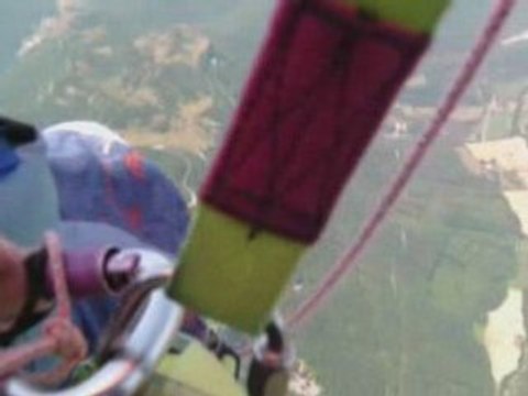 Parapente extreme dans la drome - Redstones paragliding