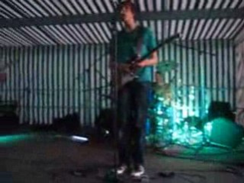 Vidéo Junk Flowers 20 Juin