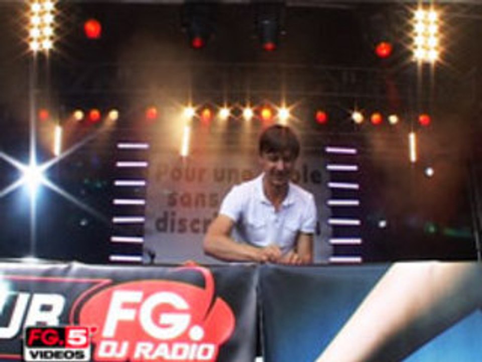 MARTIN SOLVEIG : LIVE @ LA MARCHE DES FIERTES 2008 RADIO FG