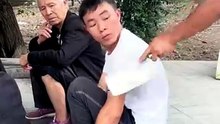 Funny stranger cut the shoe😭