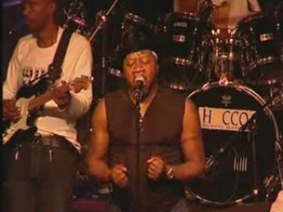 PAPA WEMBA/ Live Viva Tendance/ Elysee Montmartre/ Acte 1