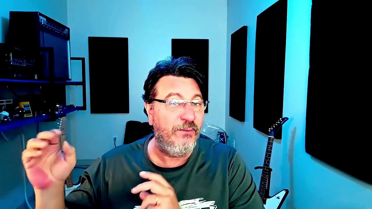 QUAL DRIVE OU DISTORTION USAR NAS MÚSICAS DO U2?