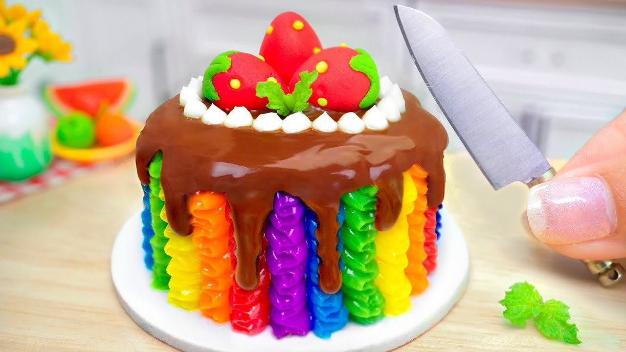 🍫Delicious Miniature Rainbow Strawberry Chocolate Cake Decorating |Make Rainbow Cake in Mini Kitchen