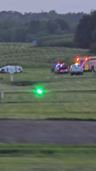 Police helicopter, small plane collide midair i...