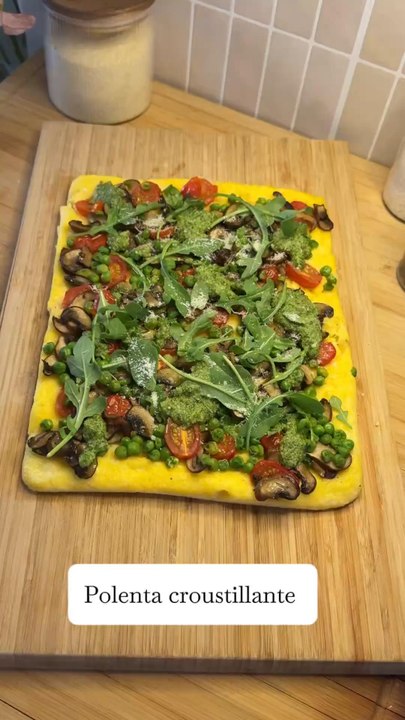 Polenta gratinée, legumes et pesto
