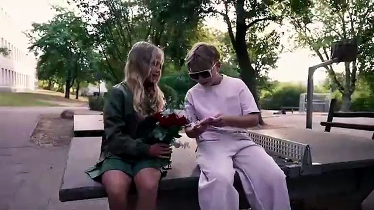 guterkitz - Achterbahn  (Real Life Legendär 2026 Rap Mukke Video)