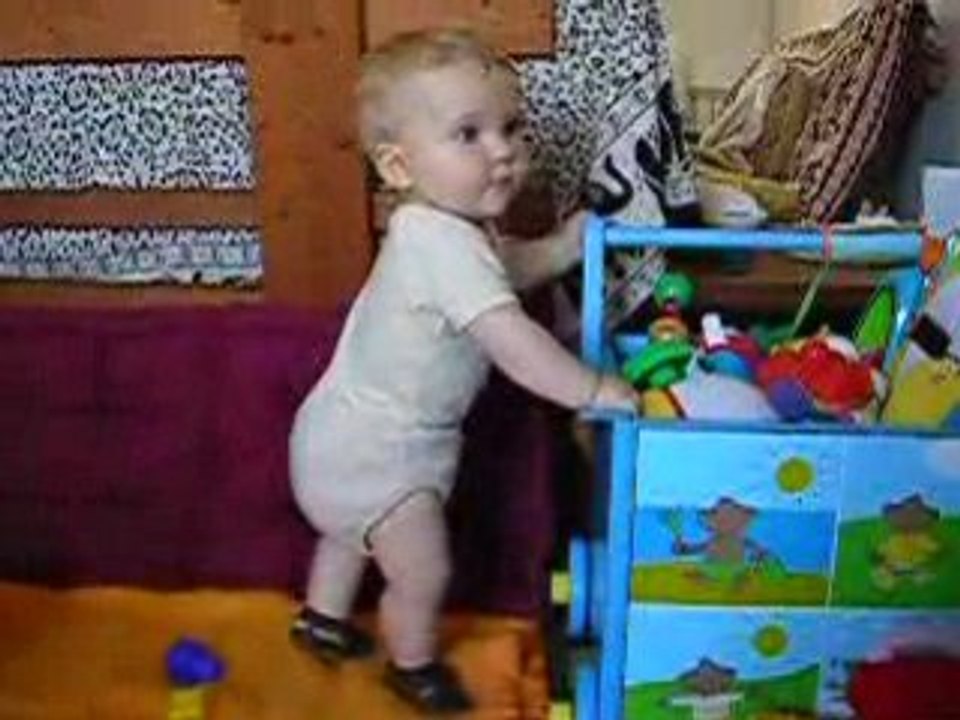 Samuel danse debout 10 juillet