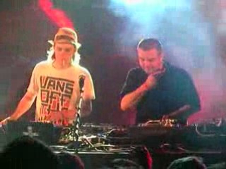 03 Birdy Nam Nam@Calvi on the Rocks 08