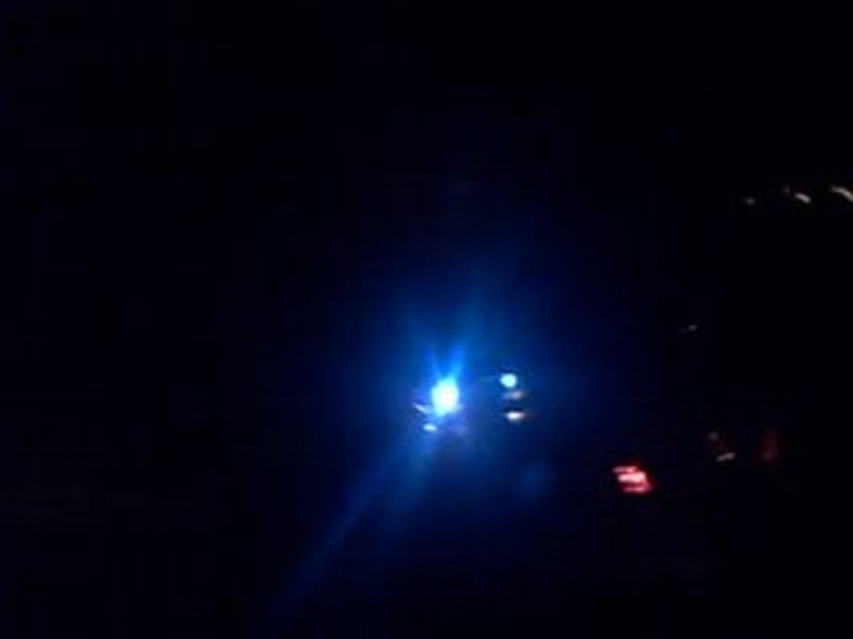 Accident camion renversé sur autoroute