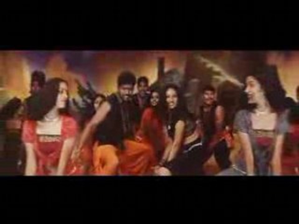 Gilli song " Appadi Podu "