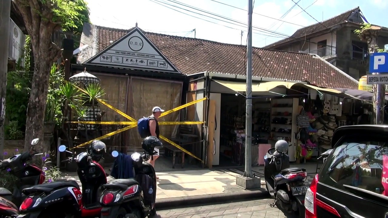 Perth man dies two weeks after assault in Kuta pub