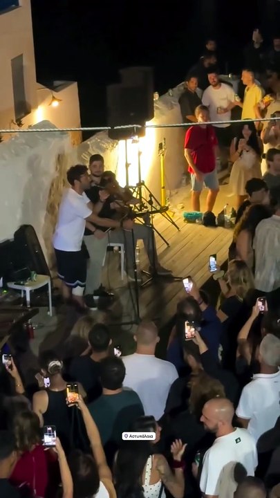 Αστυπάλαια: Ο Κωνσταντίνος Αργυρός και η Αλεξάν...