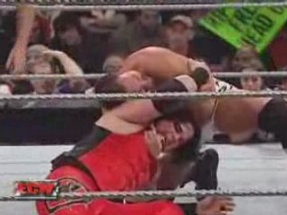 Mike Knox & Kelly Kelly vs Kevin Thorn & Ariel