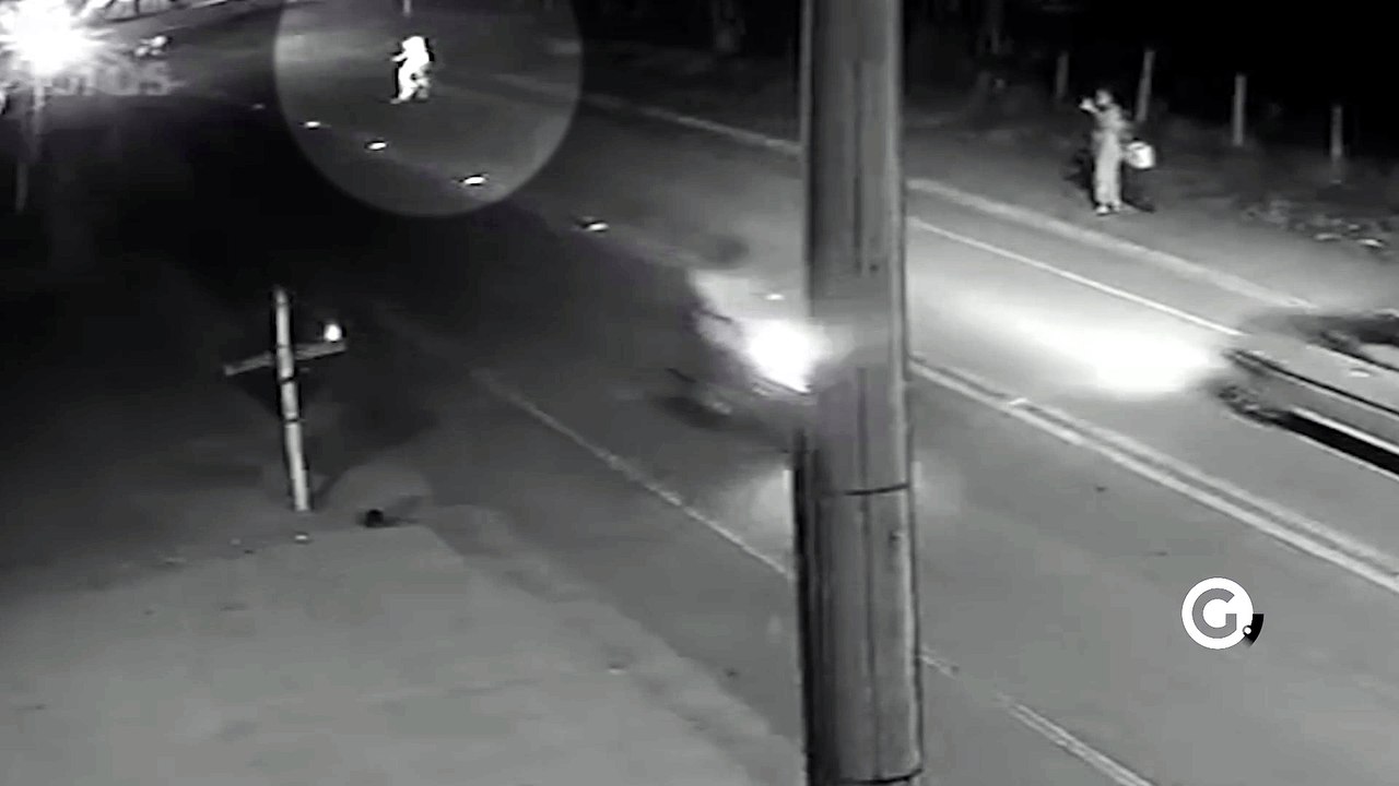 Ciclista morre após ser atingido por carro em C...