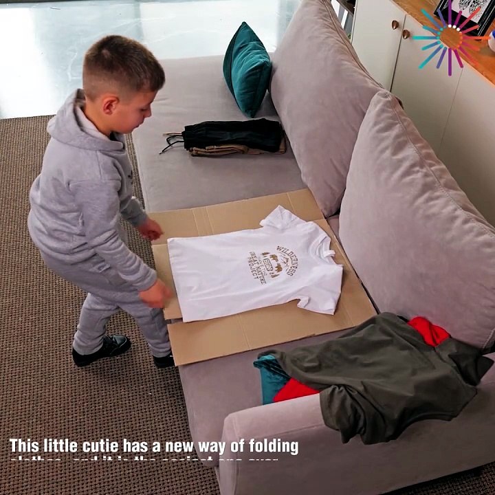 A little tip on how to fold your clothes!