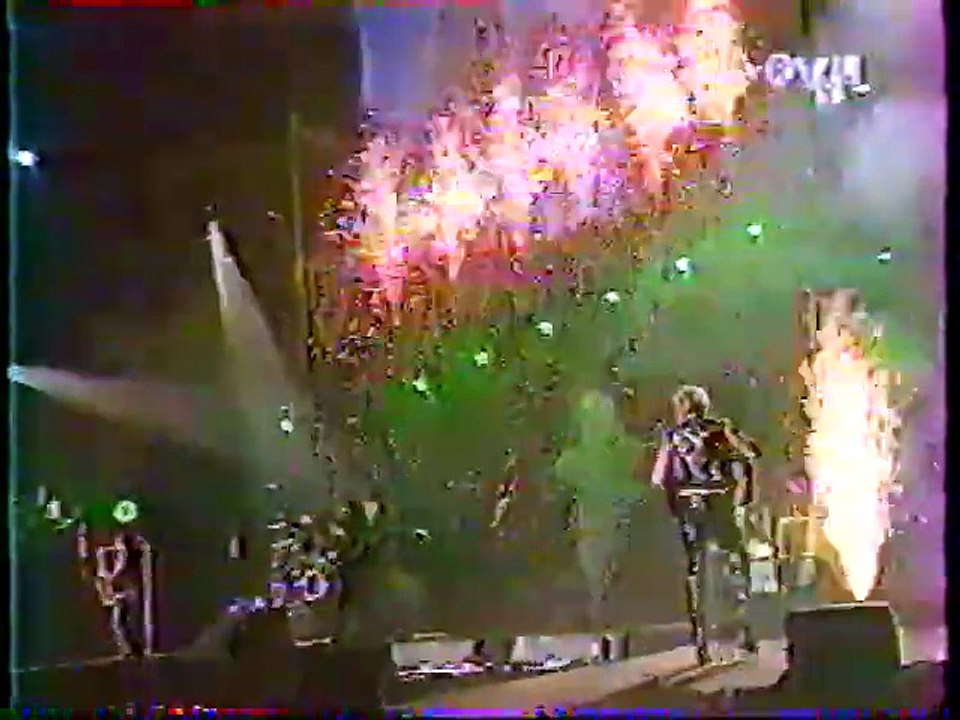 1995 - Johnny Hallyday : retour sur son concert au Galaxie d’Amnéville dans 40 minutes en Lorraine sur RTL9 (22 Octobre)