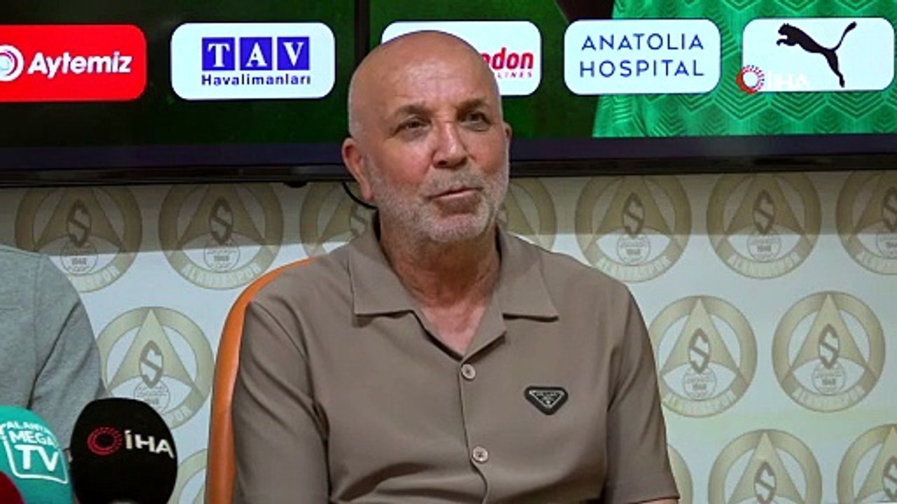 Corendon Alanyaspor, Ivan Cedric’i kadrosuna ka...