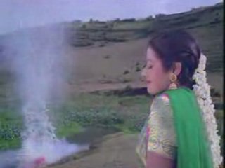 Naan Adimai illai song " Orujeevan than "