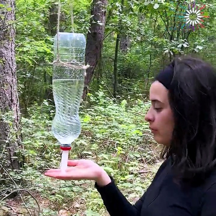 Creating a water dispenser from plastic bottle! 💯