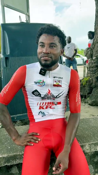 John Briton revient sur son sprint final contre...