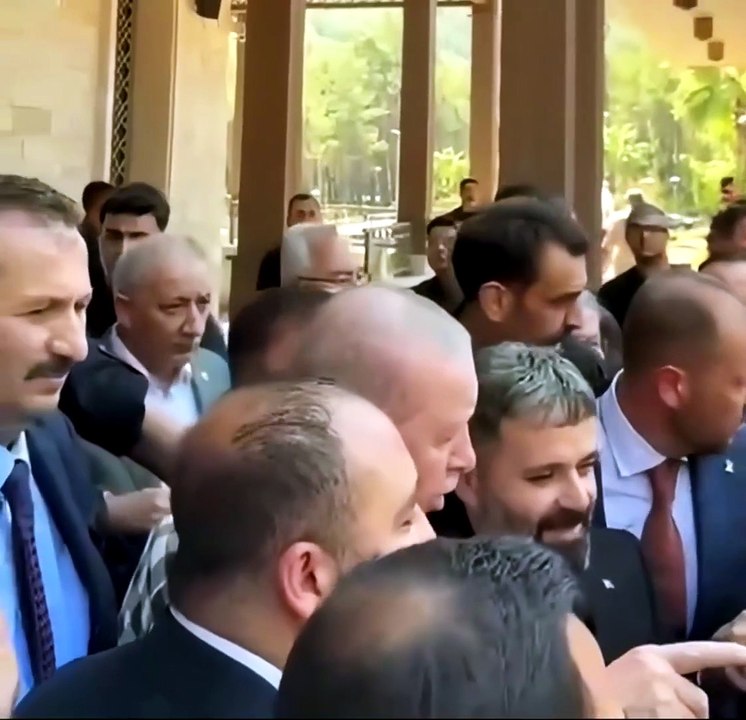 Marmaris'te dikkat çeken diyalog! Cumhurbaşkanı...