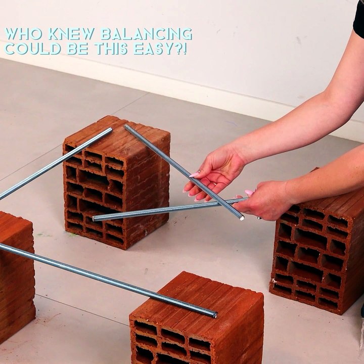 Balance a block with some random wires🤯