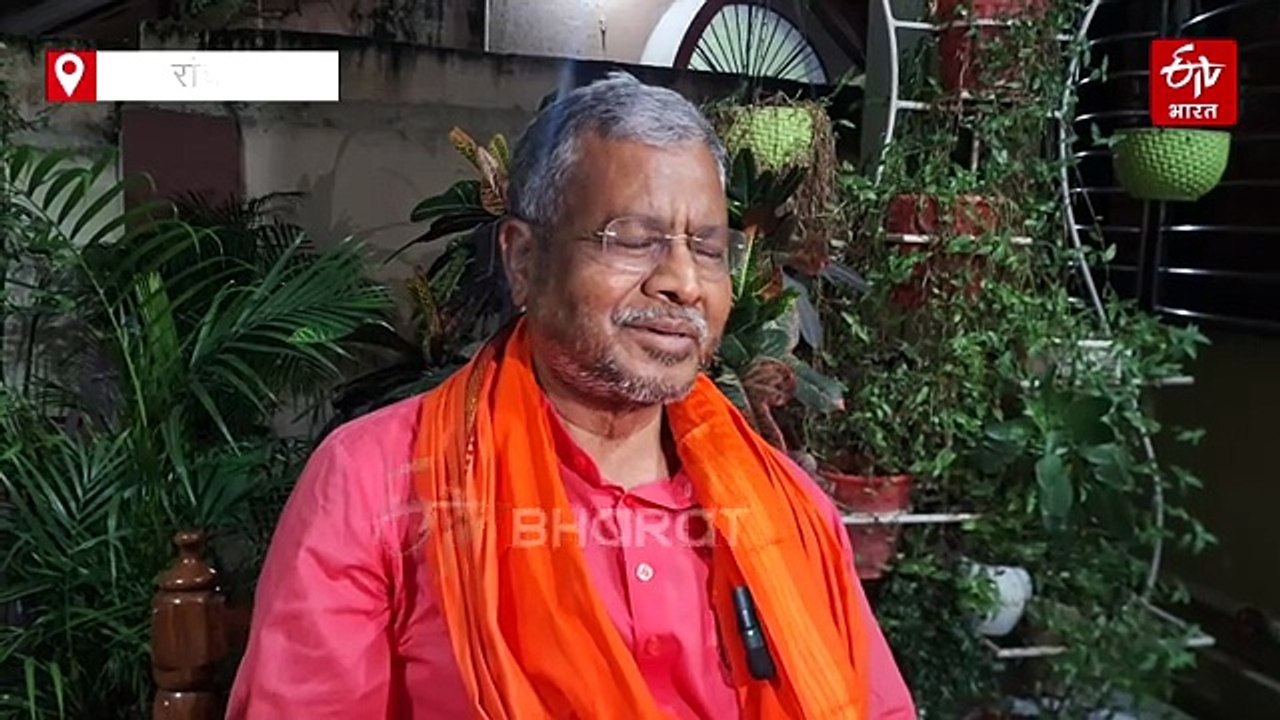 बाबूलाल मरांडी ने पुतला दहन के दौरान छात्रों पर...
