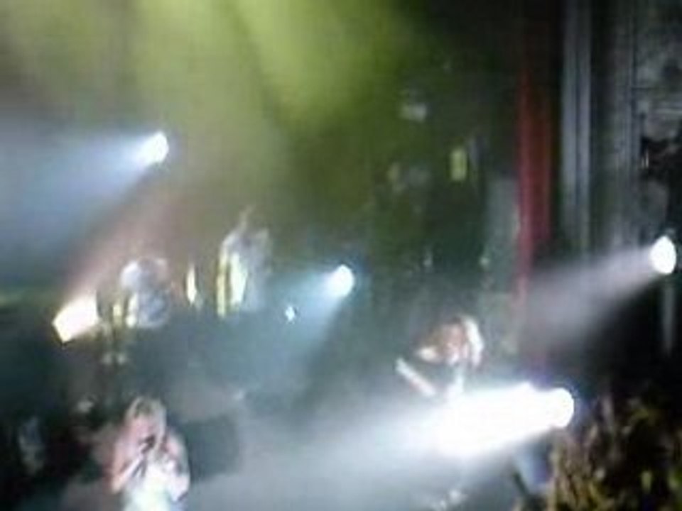 Léa a la Cigale On se relève