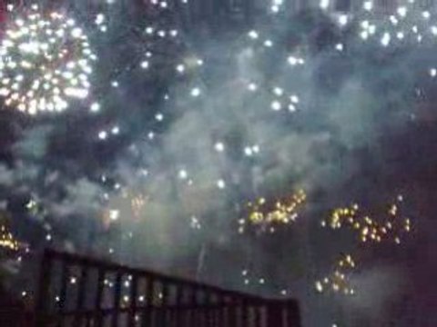 feu d artifice 13 juillet 2008 à bagnolet