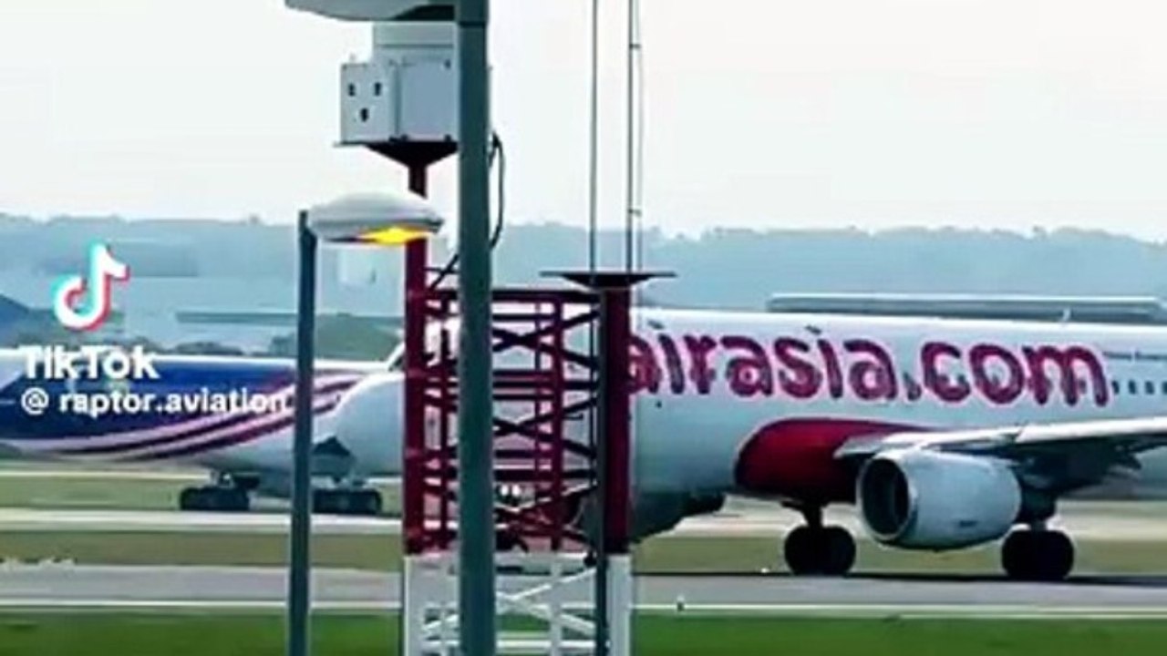 Call Center AirAsia Adalah Hubungi WhatsApp:+62 81413555472.