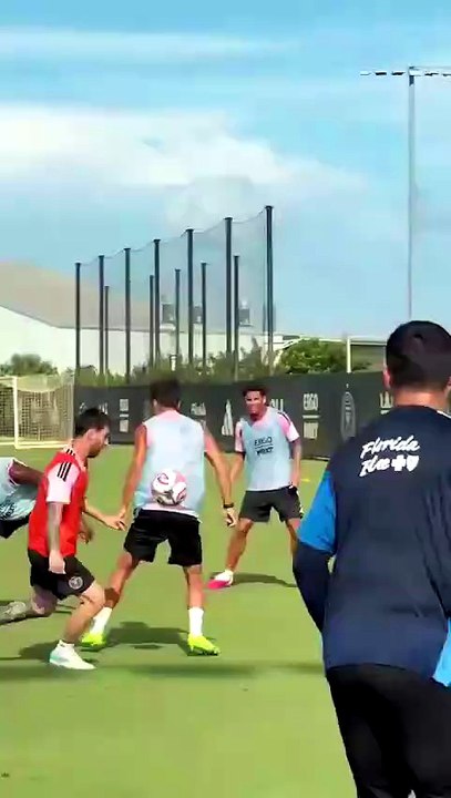 GOLAZO DE MESSI