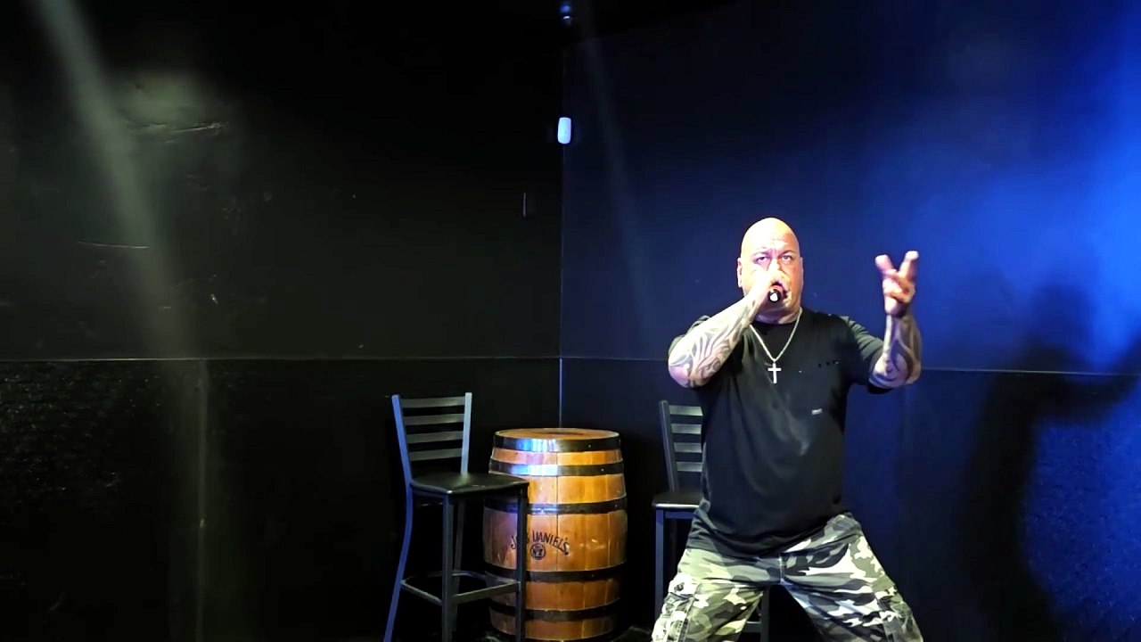 FALLING IN REVERSE - RONALD (PERFORMED LIVE AT THE WESTERNER)