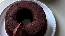 Creamy Chocolate Cake 🥮 #satisfying #cake