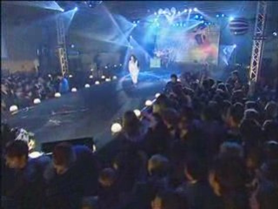 Anelia - Dve tela