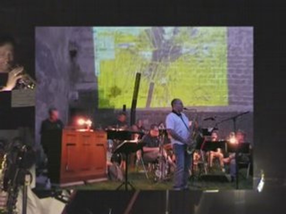 Papa's got a brand new bag - BDB live at Crest