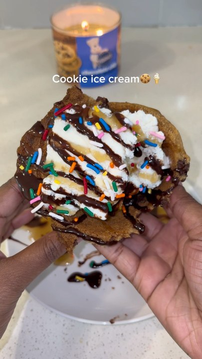 Cookie ice cream #icecream #foodhack #dessert #...