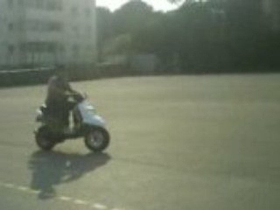 chutes scooter