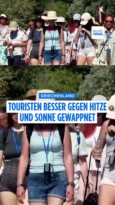 Ausgerüstet mit Hut und Schirm: Griechenlands Touristen immer besser gegen Hitze gewappnet