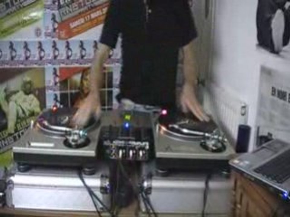 DJ S'COAST STUDIO MICHAEL JACKSON PASS PASS