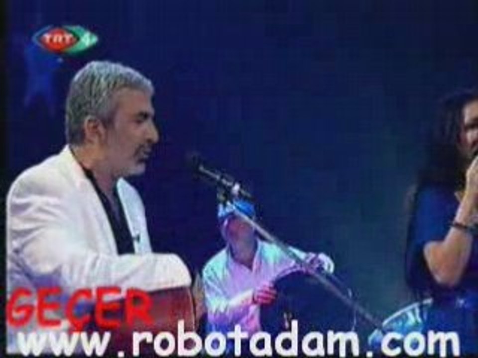 Selma GEÇER (Hastane Önünde İncir Ağacı -1) TRT
