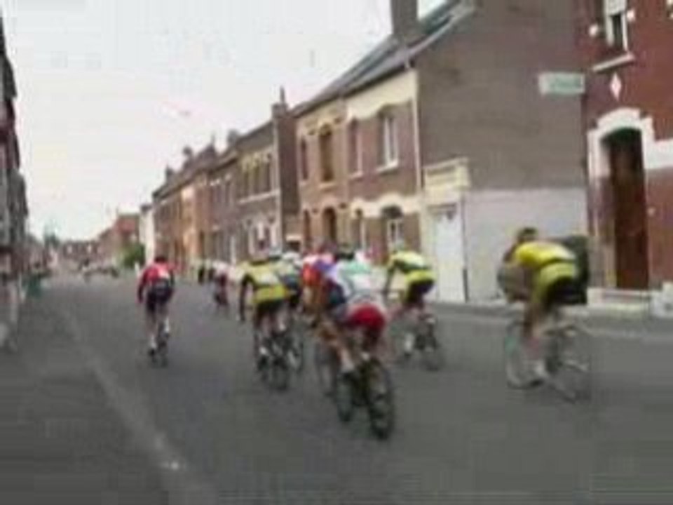 Course cycliste à Somain