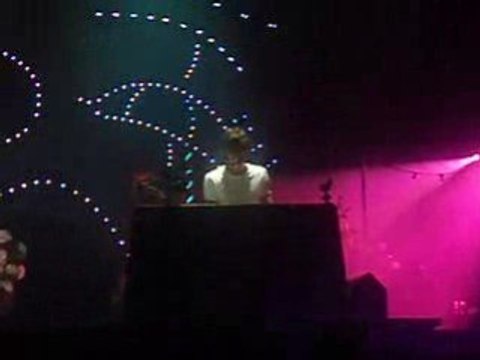 Grace Kelly français - MIKA- Francofolies 2008