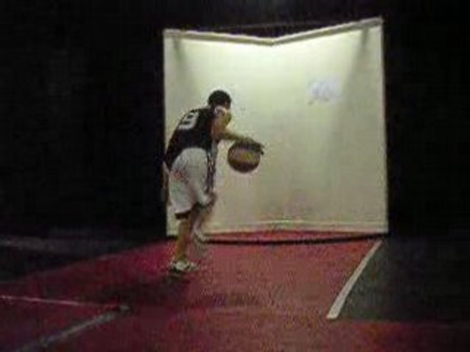 Basketball Act CLAYESMORE 08